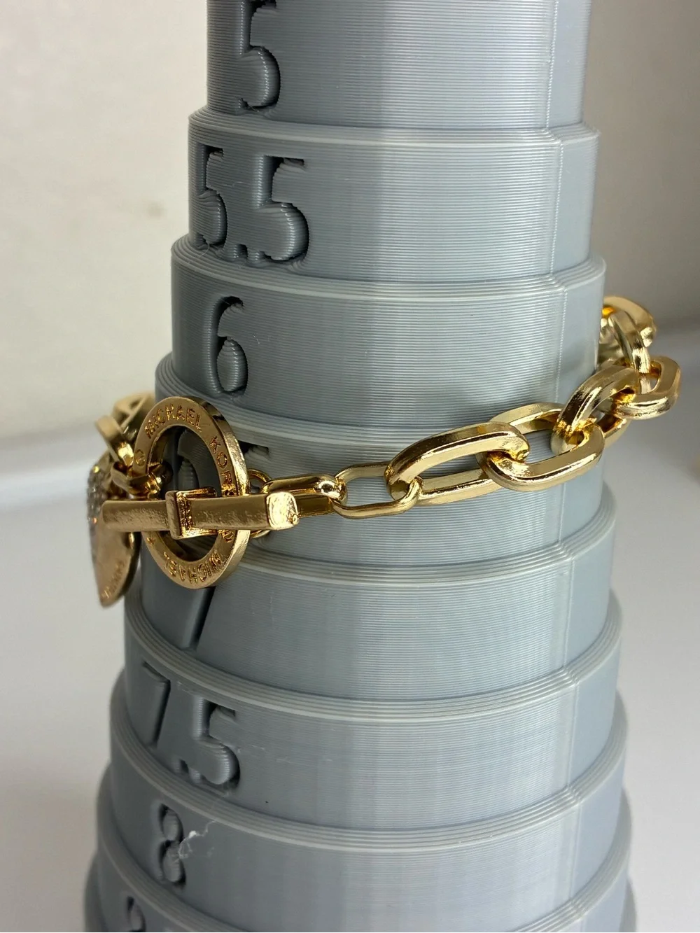 Vintage Gold Crystal Heart Toggle Bracelet